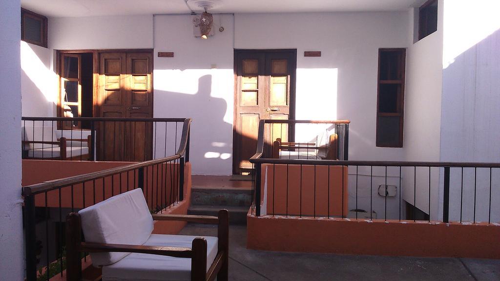 Posada Junco Y Capuli ฮวนคาโย ภายนอก รูปภาพ